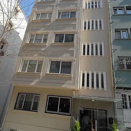 Hotel Cheya Gumussuyu 3*